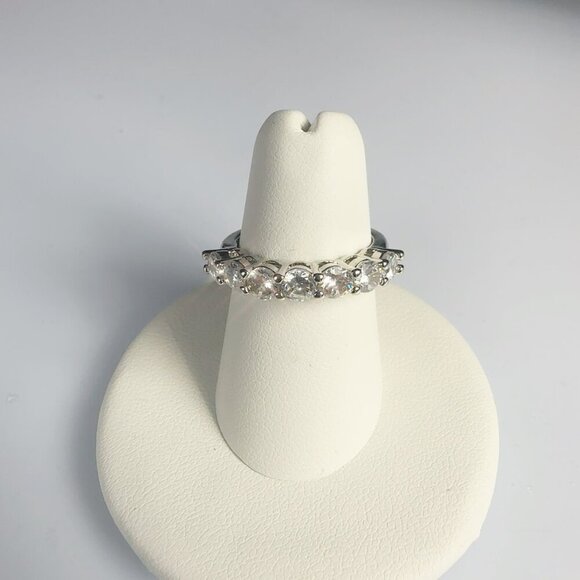 Cubic Zirconia Silver Tone Band Ring Size 7 Fashion Jewelry - Picture 16 of 17